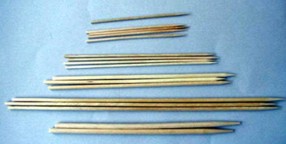 TURNED BIRCHWOOD DOWELS 2.5 mm x 110 mm